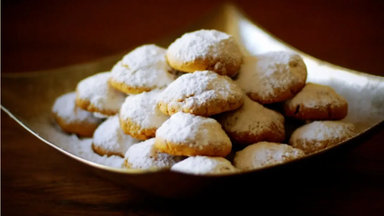 Kahk, kue khas Lebaran di Mesir. (csa-living.org)