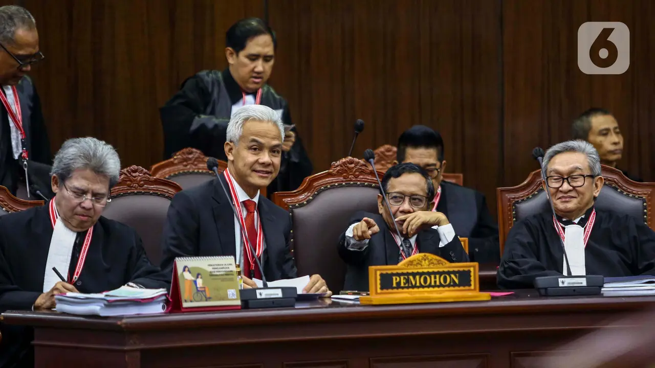 Ganjar-Mahfud Hadiri Sidang Perdana PHPU