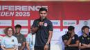 Pemain Port FC, Asnawi Mangkualam, memberikan keterangan dalam konferensi pers terkait Piala Presiden 2025 di SCTV Tower, Senayan, Jakarta Pusat, Jumat (4/7/2025). (Bola.com/M Iqbal Ichsan)