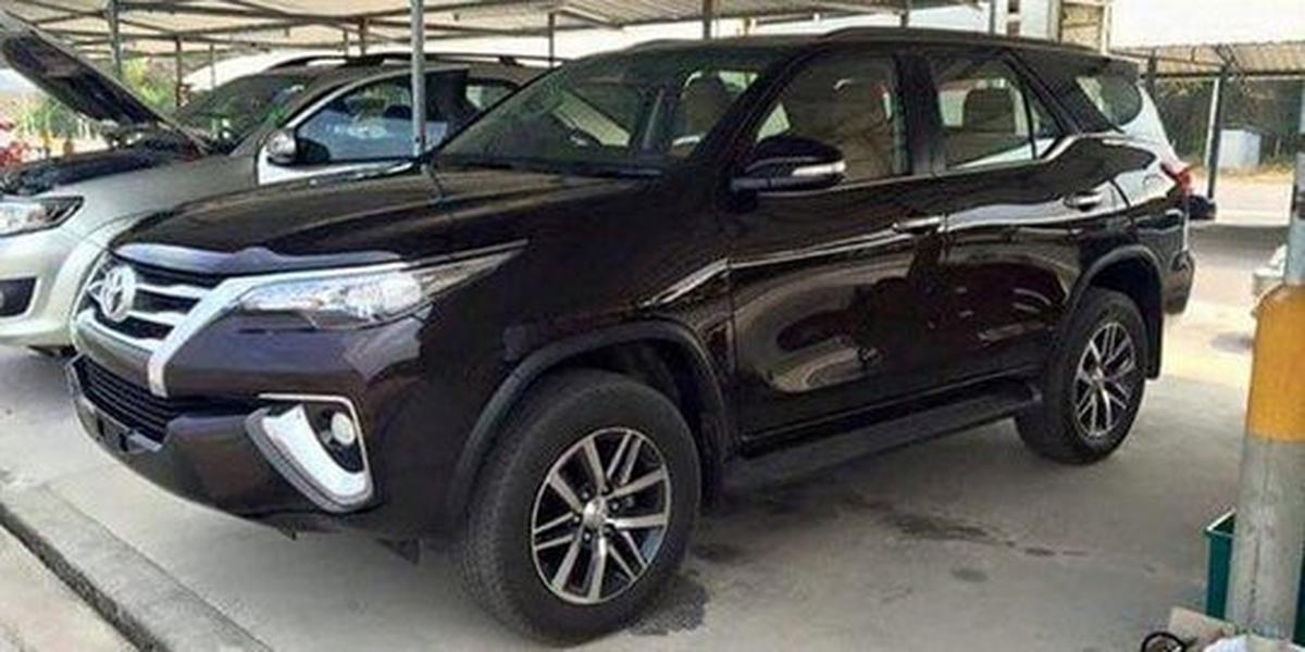 Toyota Fortuner 2016