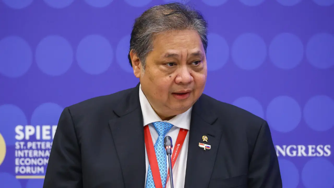Menko Bidang Perekonomian Airlangga Hartarto saat kegiatan Rusia–Indonesia Business Dialogue 2025 yang merupakan bagian dari rangkaian kegiatan St. Petersburg International Economic Forum (SPIEF). (Foto: ekon.go.id)