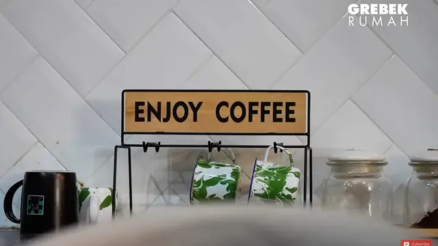 Potret Dapur Rumah Sule