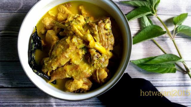 Menu Maksi Ayam Bumbu Kuning Teman Makan Siang Nan Lezat
