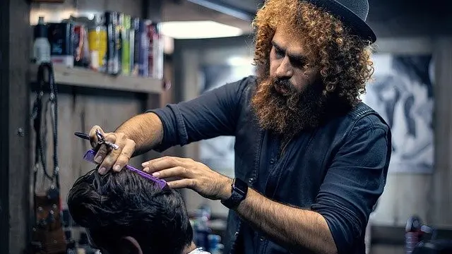 Potong Rambut - Image by Vahid Kanani from Pixabay