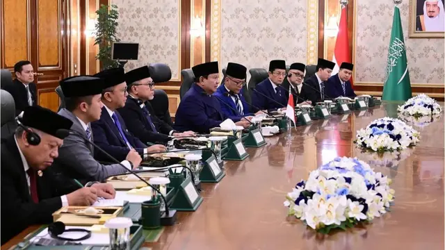Presiden Prabowo Subianto bertemu dengan Putra Mahkota Arab Saudi Pangeran Mohammed bin Salman (MBS) dalam kunjungan kenegaraan, Kamis (3/7/2025). (Istimewa)