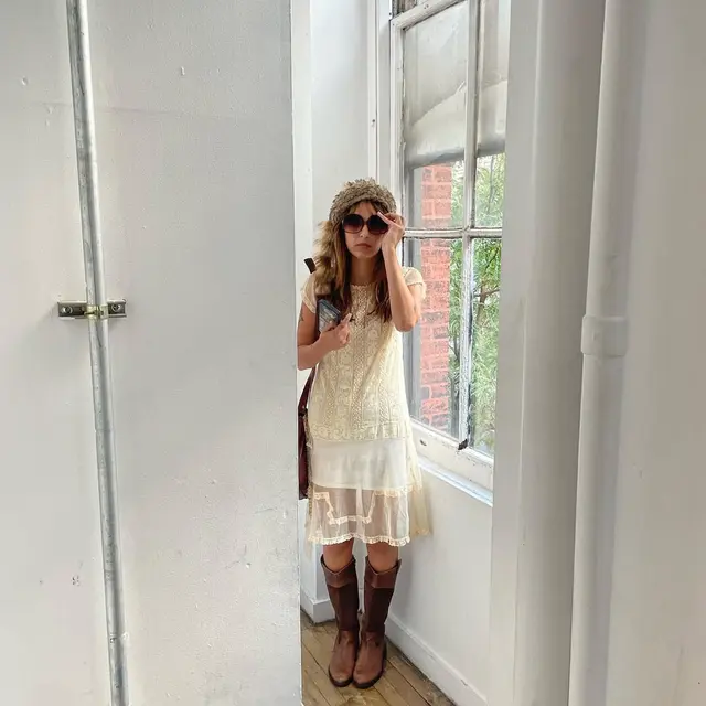 6 Gaya Aydan Nix, Adik Gigi dan Bella Hadid yang Baru Terungkap Lewat Tes DNA