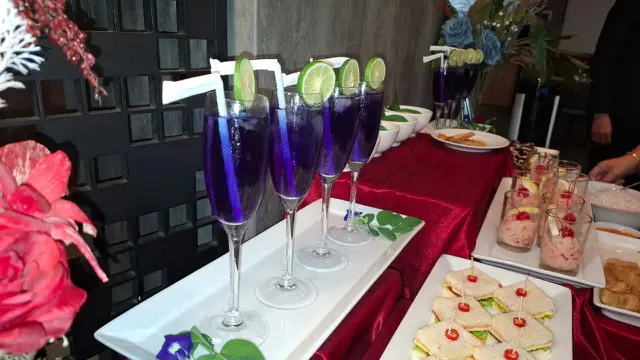 Kisah Welcome Drink Berbahan Bunga Telang dari Pekarangan Hotel di Pusat Kota Makassar