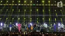 Lagu Coldplay berjudul 'Yellow' menjadi penutup penampilan SBY di panggung festival musik Pestapora 2024. (Liputan6.com/Herman Zakharia)