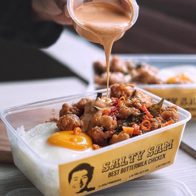 Salted Egg Chicken Box