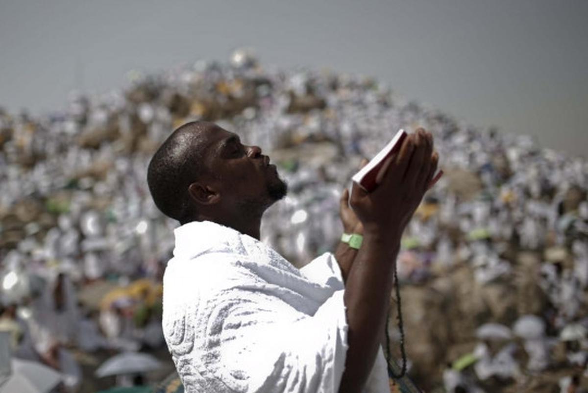 Pemandangan menakjubkan jutaan jemaah haji wukuf di Arafah