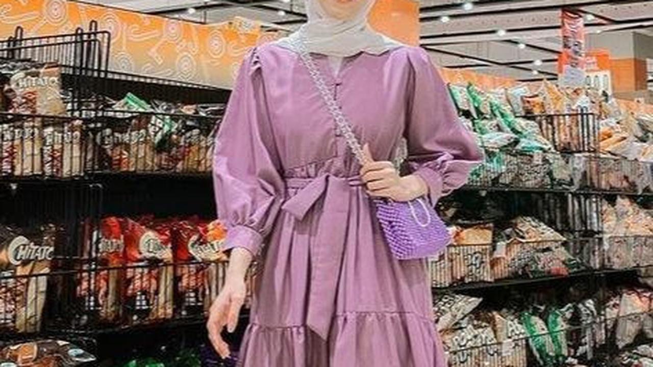 Tunik Ruffle, Baju Lebaran yang Cocok untuk Orang Tua