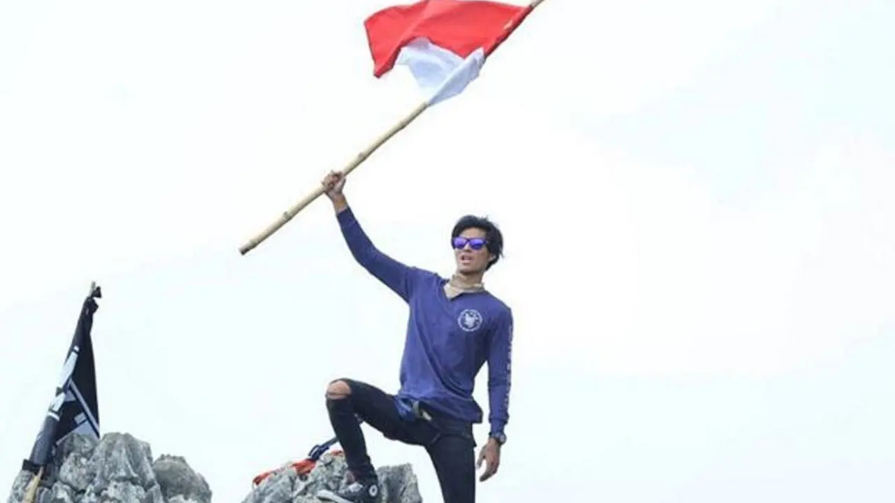 [Bintang] Marshall Sastra
