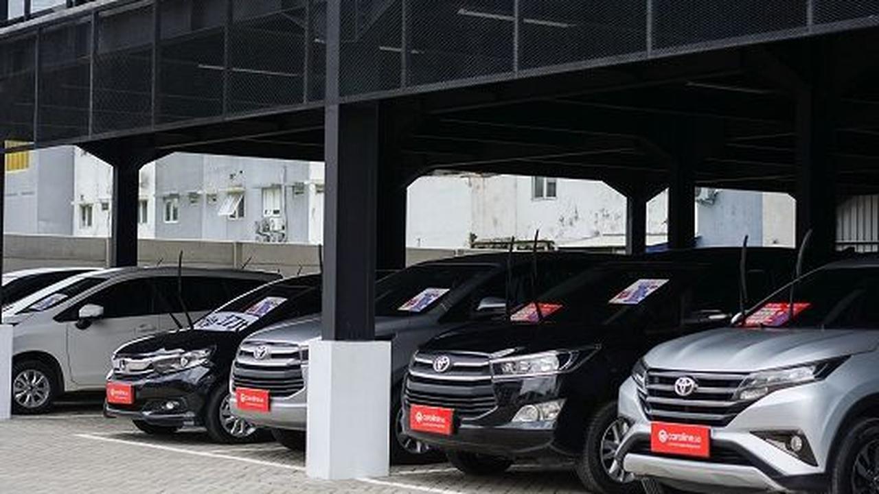 Membeli mobil bekas zaman now gampang-gampang susah.  Gampang karena diler mobil bekas makin banyak. Tapi juga susah, pilihan semakin beragam sehingga potensi mendapat mobil bekas rusak juga tinggi.

Caroline.id, platform mobil bekas, menawarkan pengala