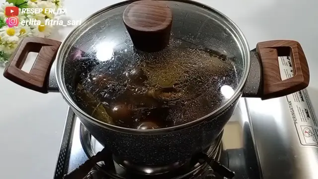 Cara Masak Telur Bacem Enak dan Berwarna Coklat Pekat