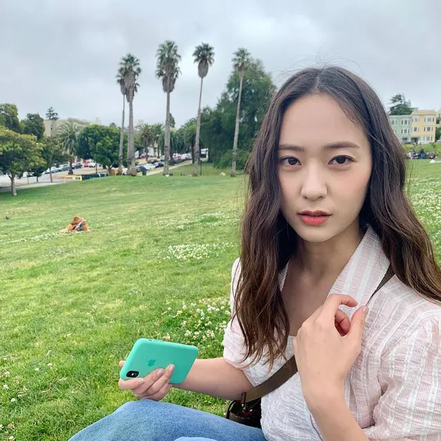 Krystal Jung/dok. Instagram @vousmevoyez