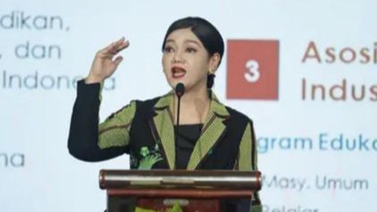 "Modus-modus penipuan yang muncul, karena nih biasanya masyarakat kalau di bulan puasa kebutuhan itu meningkat ya, entah itu mau beli baju baru perlengkapan baru, persiapan pulang kampung dan lain-lain,"&nbsp;