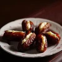 Kurma Isi Keju (Foto: Reve Art AI)