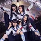 caption foto: Kelompok vokal Jepang, Atarashii Gakko! . (sumber foto: Kprofile.com)