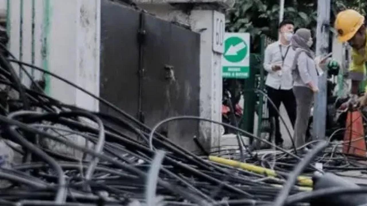 "Enggak ada mas, satu rupiah pun kita belum terima apa-apa dari dari Bali Tower," kata Fatih.