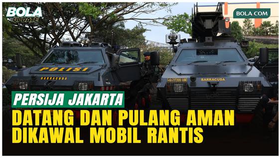 Datang dan Pulang Naik Rantis, Skuad Persija Dikawal Jakmania