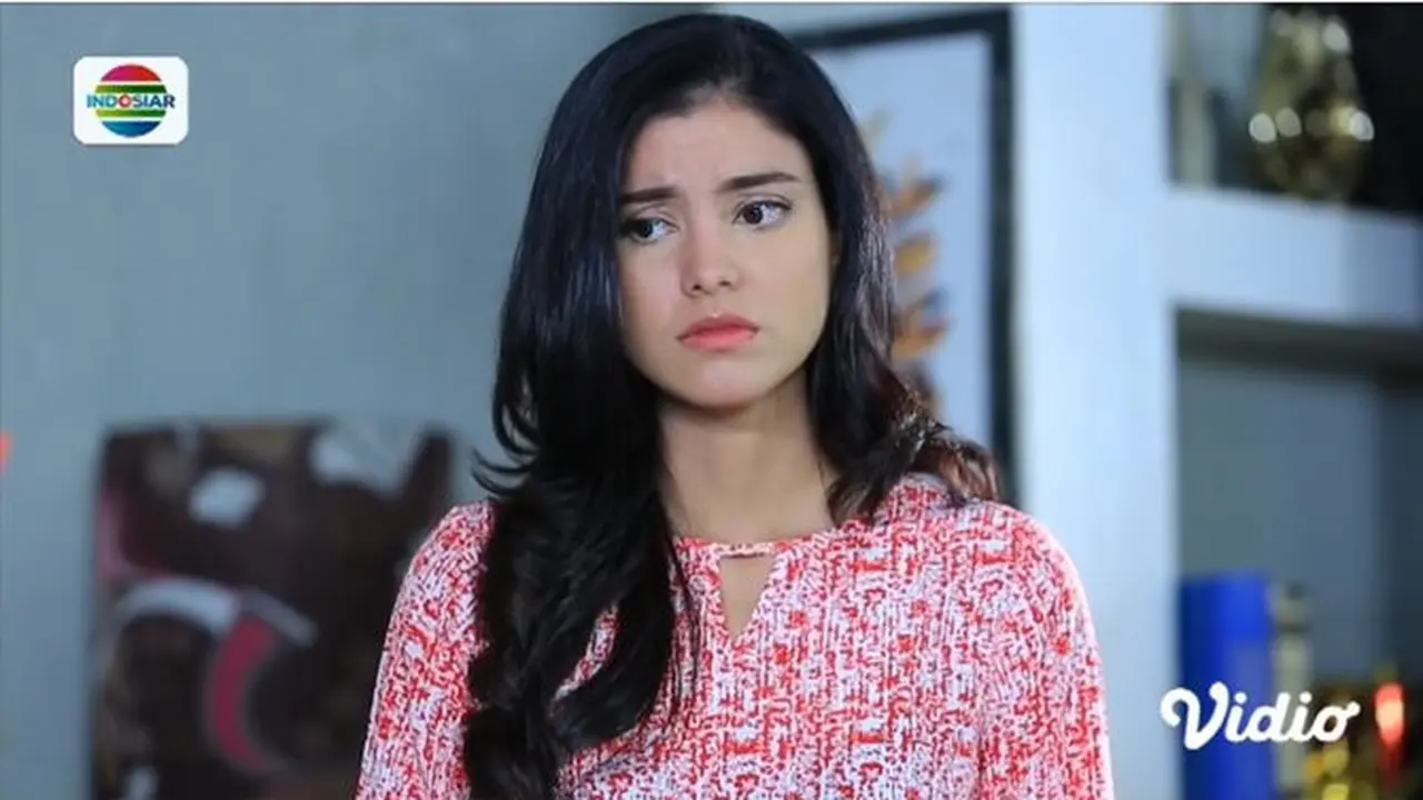 Medina Dina saat memainkan sebuah peran di Indosiar/Merdeka.com
