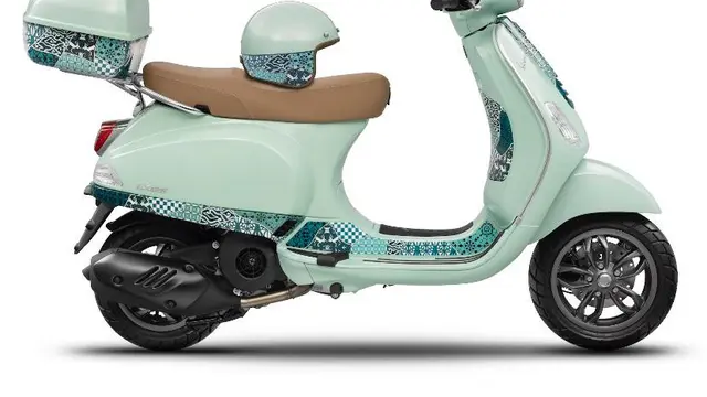 Lihat Lebih Dekat Tampilan Vespa Batik Edisi Spesial, Berapa Harganya?