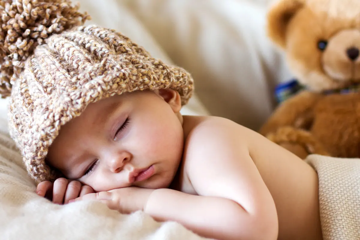 bayi tidur