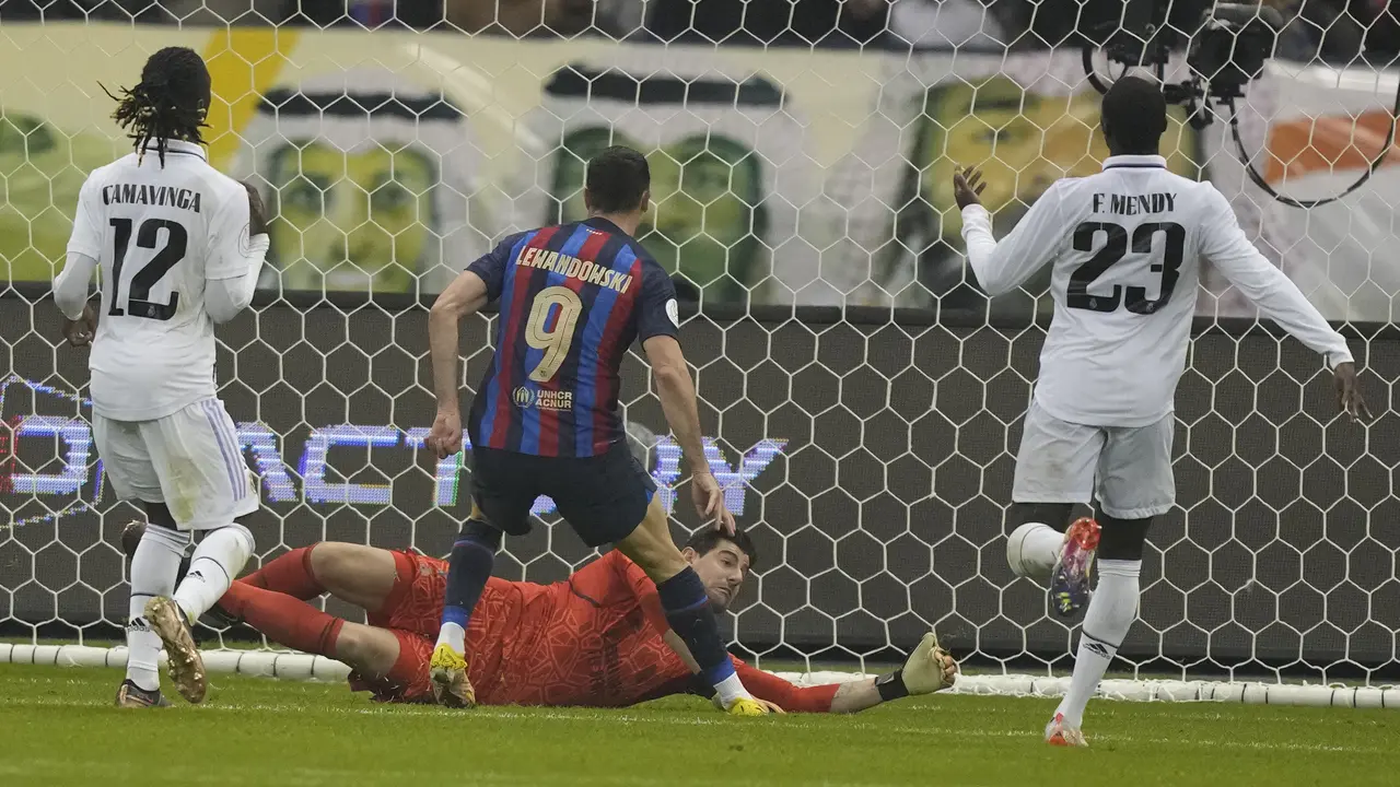 Gavi dan Lewandowski Cemerlang, Barcelona Raih Piala Super Spanyol Usai Bungkam Real Madrid