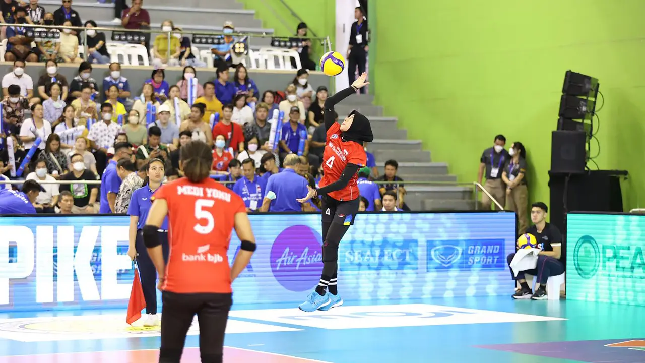 Foto: Timnas Voli Putri Indonesia Menyerah dari Tim Lapis Kedua Vietnam pada Laga Pertama Putaran Kedua SEA V League 2023