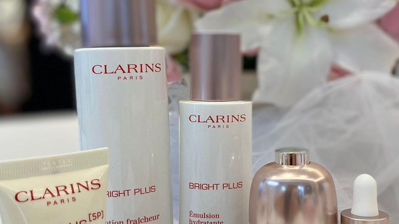 Cara Memilih Skincare untuk Wajah Beruntusan<br>