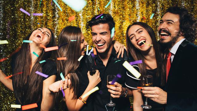 ilustrasi tahun baru 2018