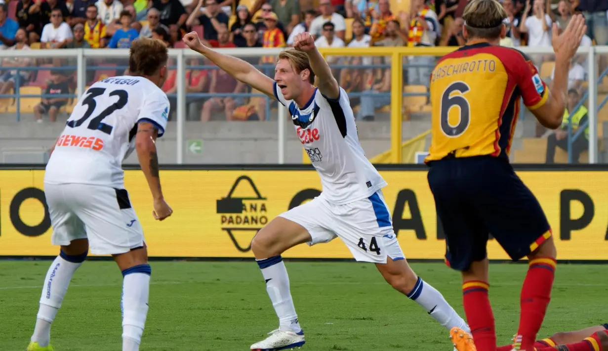Gelandang baru Atalanta, Marco Brescianini langsung mencetak dua gol pada pekan pertama Serie A 2024/2025 saat timnya menang 4-0 atas tuan rumah Lecce (19/8/2024). Pemain asal Italia berusia 24 tahun ini didatangkan dari sesama tim Serie A, Frosinone berstatus pinjaman selama semusim dengan biaya 2 juta euro. (Quotidiano.net)