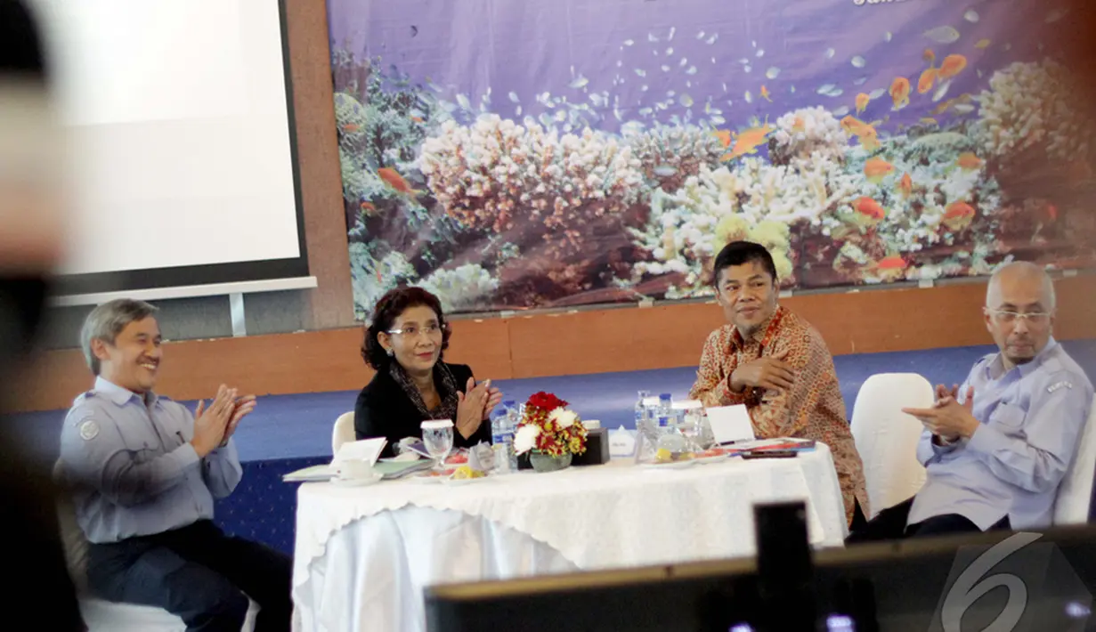 Menteri Susi Pudjiastuti saat menghadiri Refleksi Tahun 2014 dan Outlook 2015, Jakarta, Senin (5/1/2015). (Liputan6.com/Faizal Fanani)