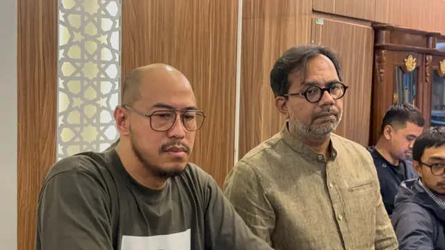 Pandji Pragiwaksono.