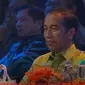 Jokowi Pakai Batik Hijau di Gala Dinner Indonesia-Africa Forum, Ikut Bergoyang Saat Eca Aura Tampil.&nbsp; foto: Youtube&nbsp;Sekretariat PresidenSekretariat Presiden&nbsp;