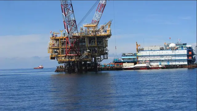 Jurus Total Hadapi Harga Minyak Dunia Tertekan