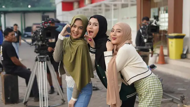 Series Di Luar Nurul