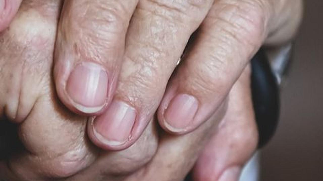 Curhatan Pilu Para Ibu yang Tinggal di Panti Jompo: Mama Pengen Pulang