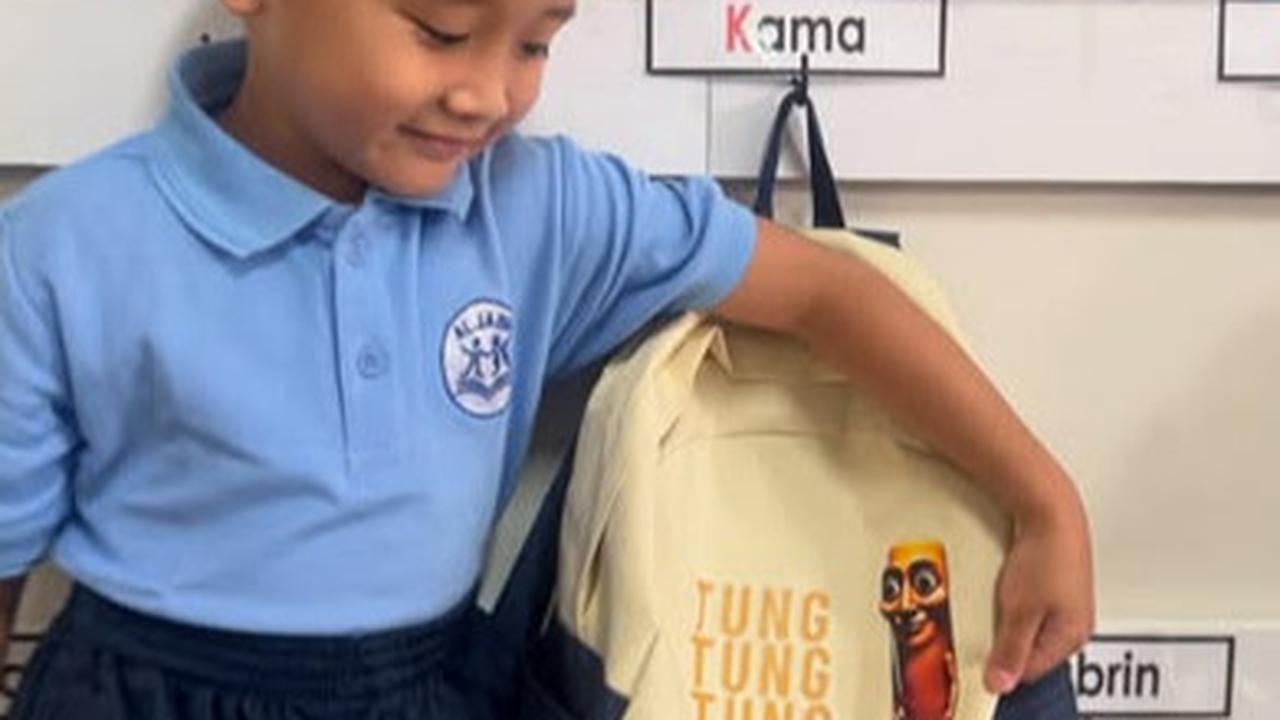 Sibuknya Zaskia Adya Mecca Urus 5 Anak di Hari Pertama Sekolah, Siapkan Sarapan Hingga Konvoi 4 Motor