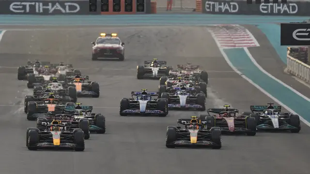 Foto: Plan C Ferrari Sukses Bawa Leclerc Segel Runner Up Juara Dunia di Formula 1 GP Abu Dhabi