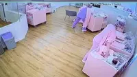 Diguncang Gempa, Video CCTV Suster yang Tetap Tenang Jaga Bayi Ini Bikin Salut
