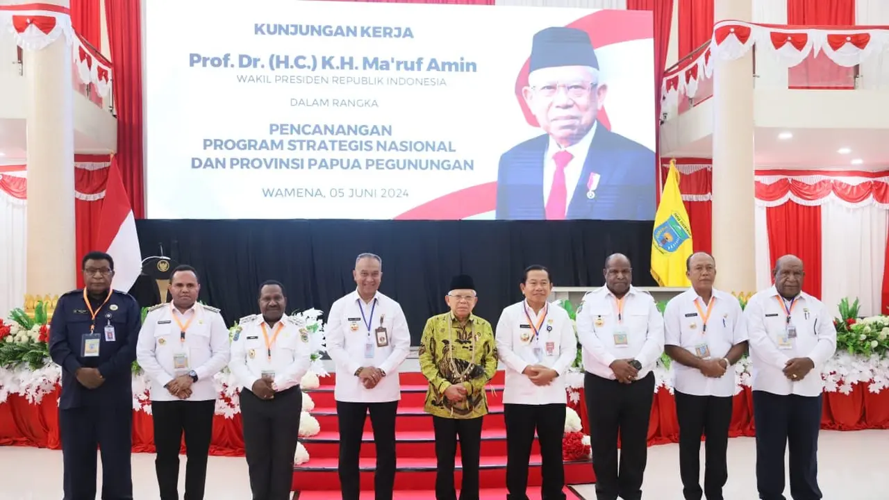 Wamendagri Dampingi Wapres Ma'ruf Amin Canangkan Program Strategis Nasional dan Provinsi Papua Pegunungan