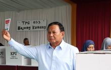 VIDEO: Quick Count SMRC Jateng-DIY Suara 73,82%: Prabowo Unggul 51,31% Dipepet Ganjar 35,25%