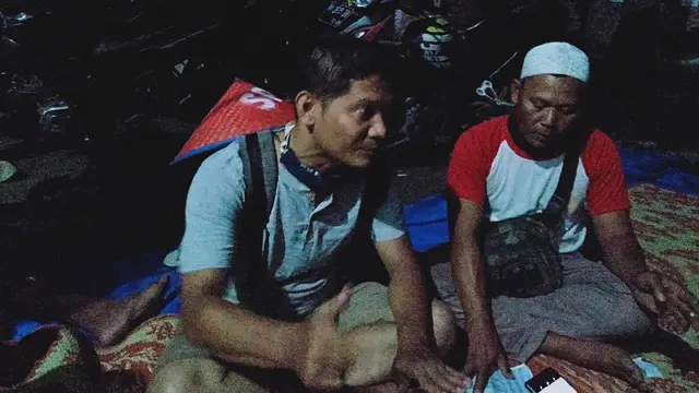 Petani Sumut Jalan Kaki
