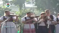 Peserta dari sembilan negara asing menampilkan tarian khas negara masing-masing.