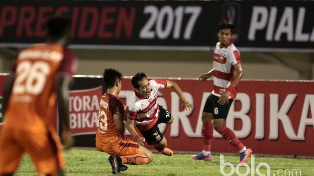 Pusamania Borneo FC Vs Madura United 