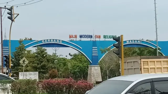 Gerbang Madani Kabupaten Penajam Paser Utara, Provinsi Kalimantan Timur.