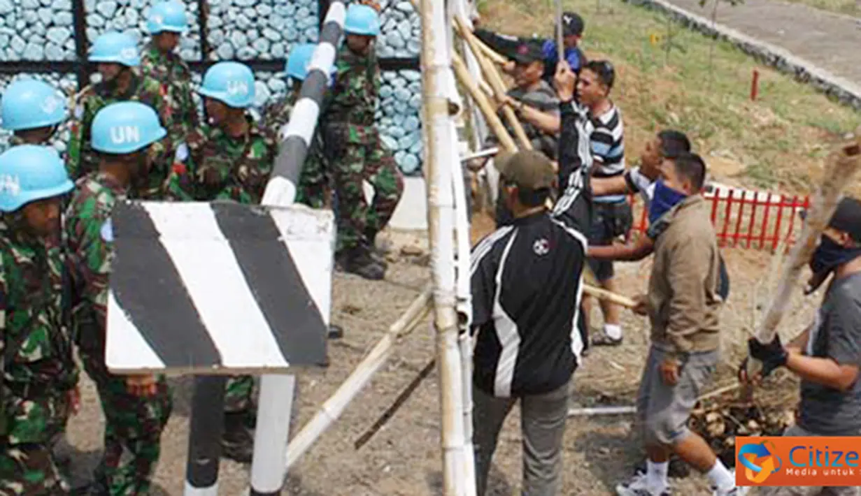 Citizen6, Sentul: Detil materi yang dijalani oleh para prajurit Satgas Kompi Zeni TNI Konga XX-J/MONUSCO adalah antara lain prosedur mengatasi demonstrasi, kerusuhan massa, dan gangguan pada saat konvoi. (Pengirim: Badarudin Bakri).