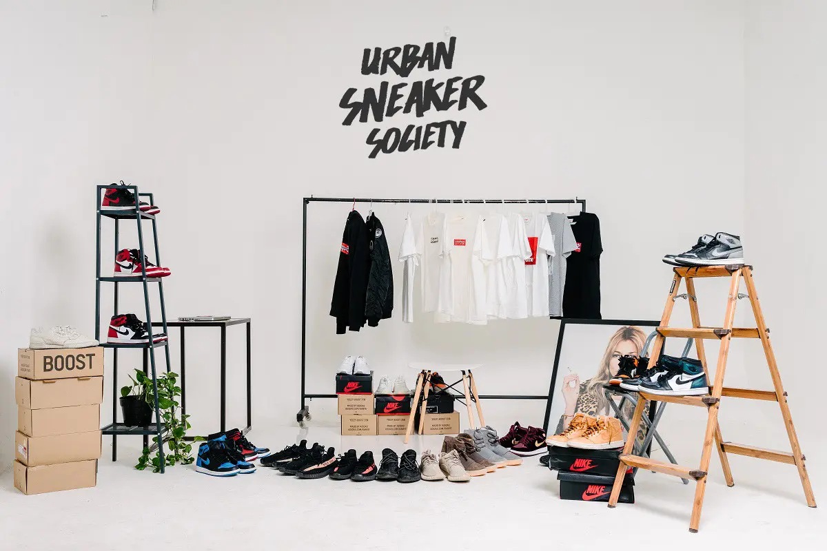 Urban Sneaker Society kali ini hadirkan puluhan sneaker dan streetwear yang siap di raffle setiap jam. (Istimewa)