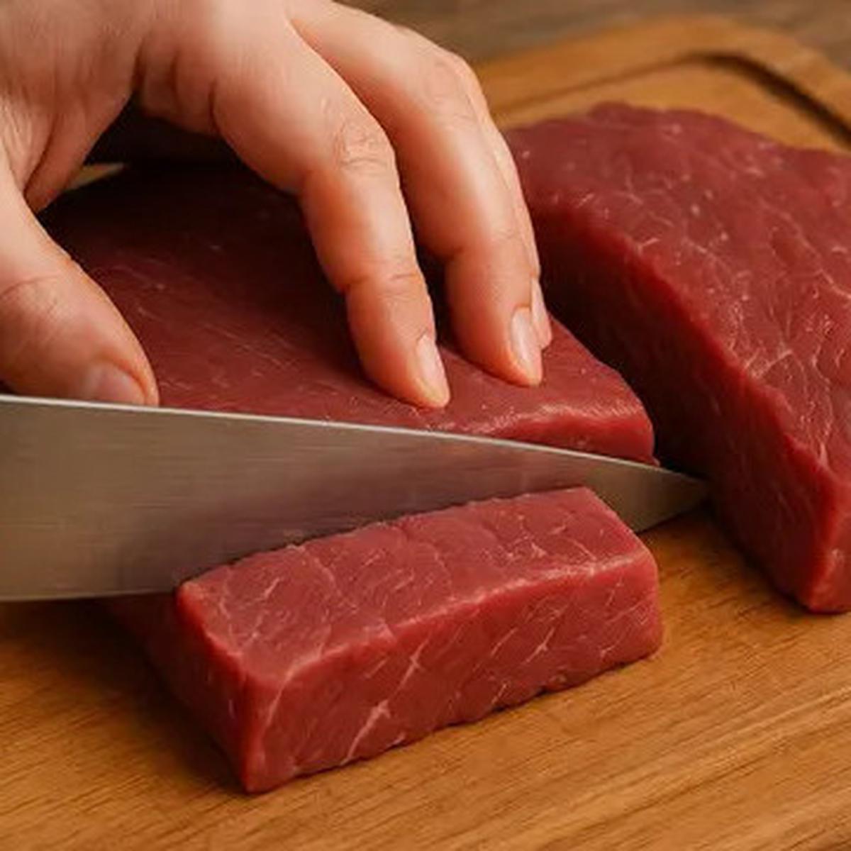 8 Tips Memilih Pisau untuk Memotong Daging Sapi, Jangan Asal Tajam